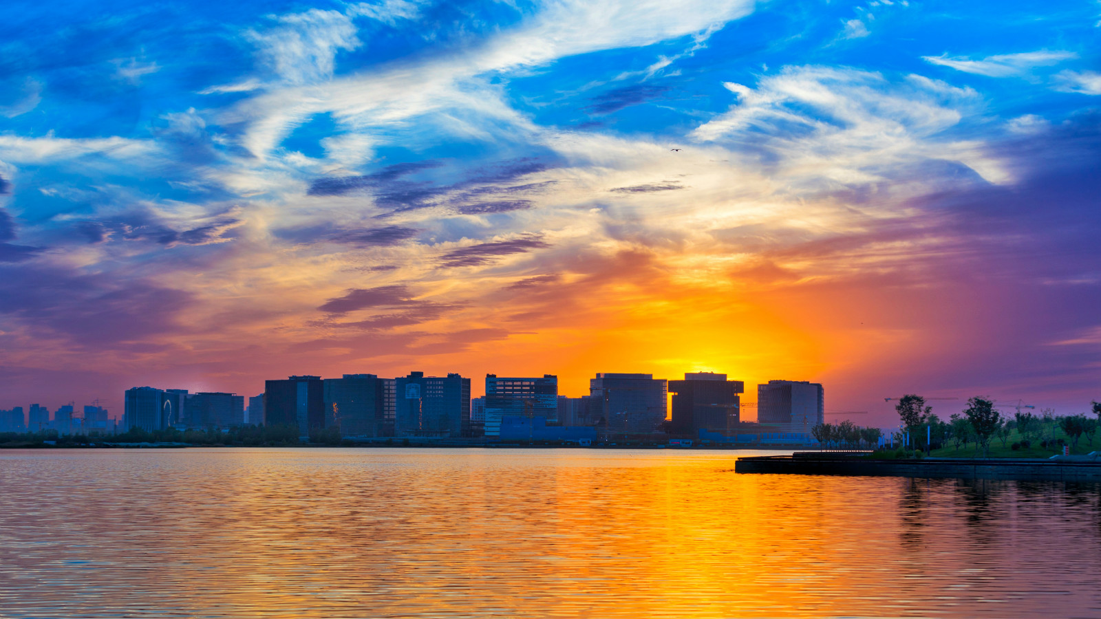 06  19年_meitu_6.jpg