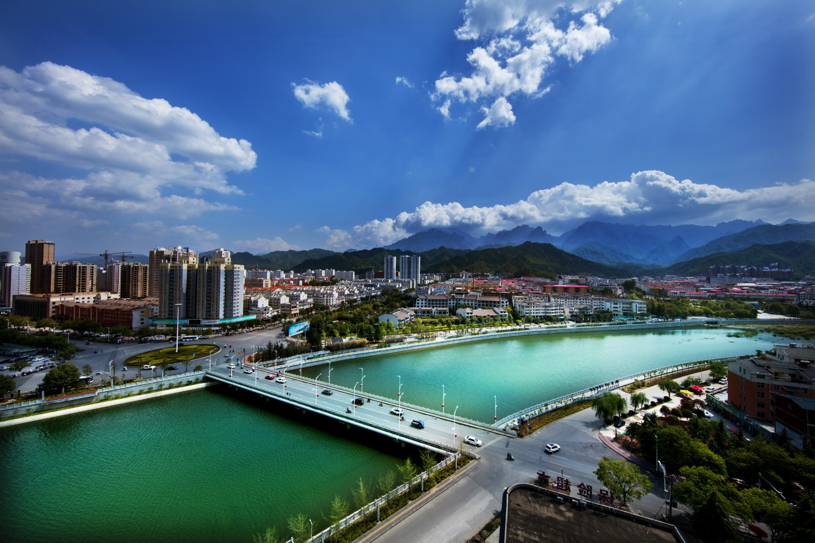 16  水光天色_meitu_3.jpg